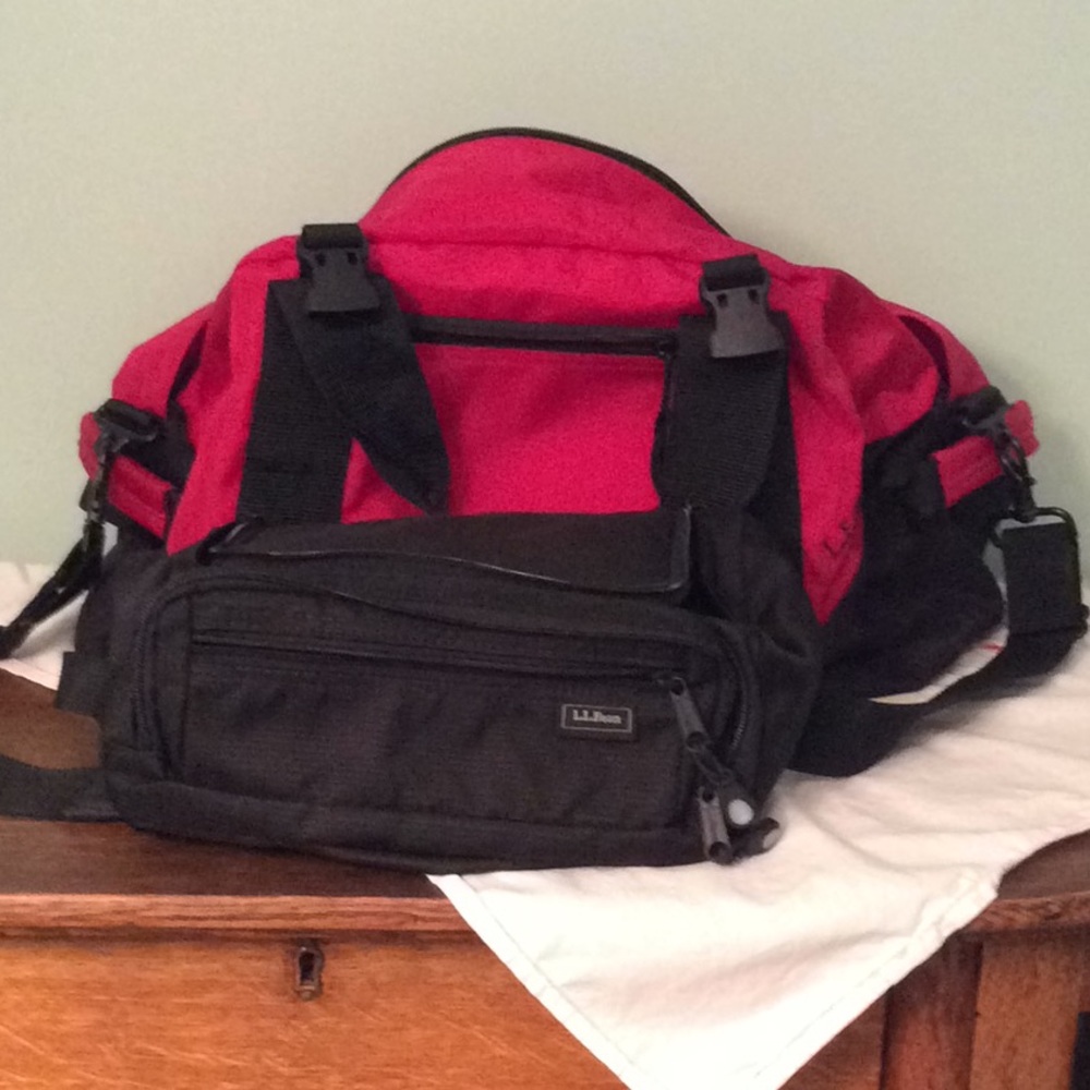 Small duffel and shaving tote
